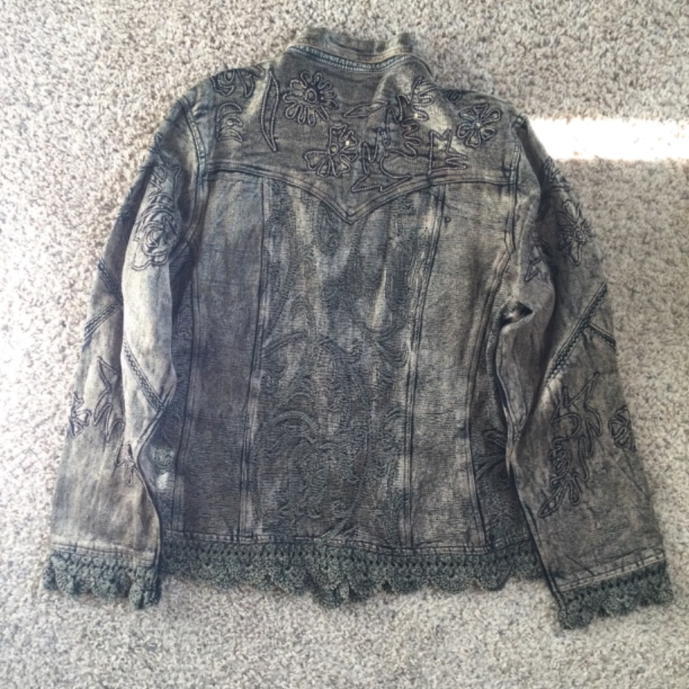 Custom Vintage Flashback Jacket With Hints Of Seq… - image 7
